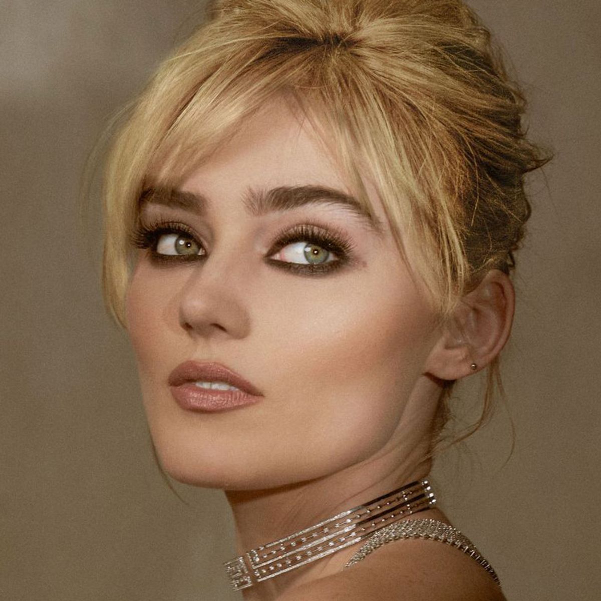 meg-donnelly-to-make-broadway-debut-as-satine-in-moulin-rouge-the