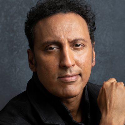 Aasif Mandvi