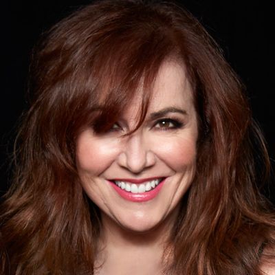 Debbie Gravitte