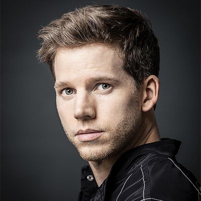 Stark Sands